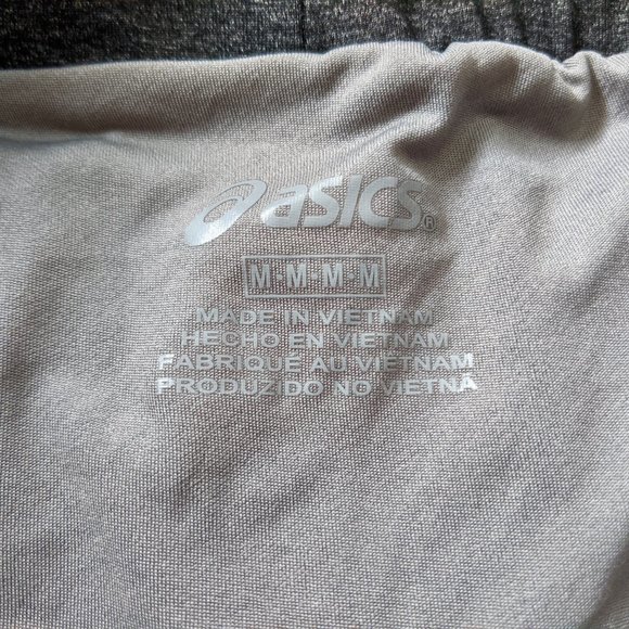 Asics NWOT Running Shorts With 4 Pockets (Grey) - Picture 3 of 8
